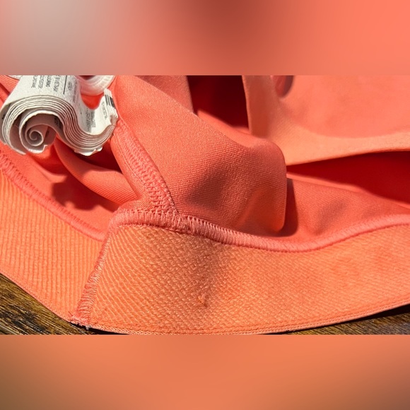 Women’s Large Pink Racerback Under Armour Mid Compression Bra Good Condition - Picture 10 of 11